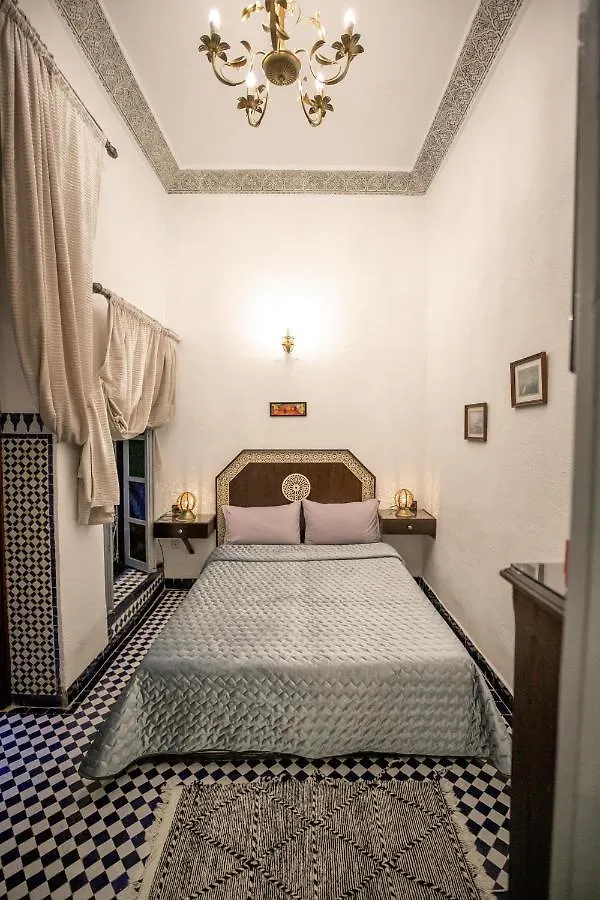 Riad Skilffo Фес
